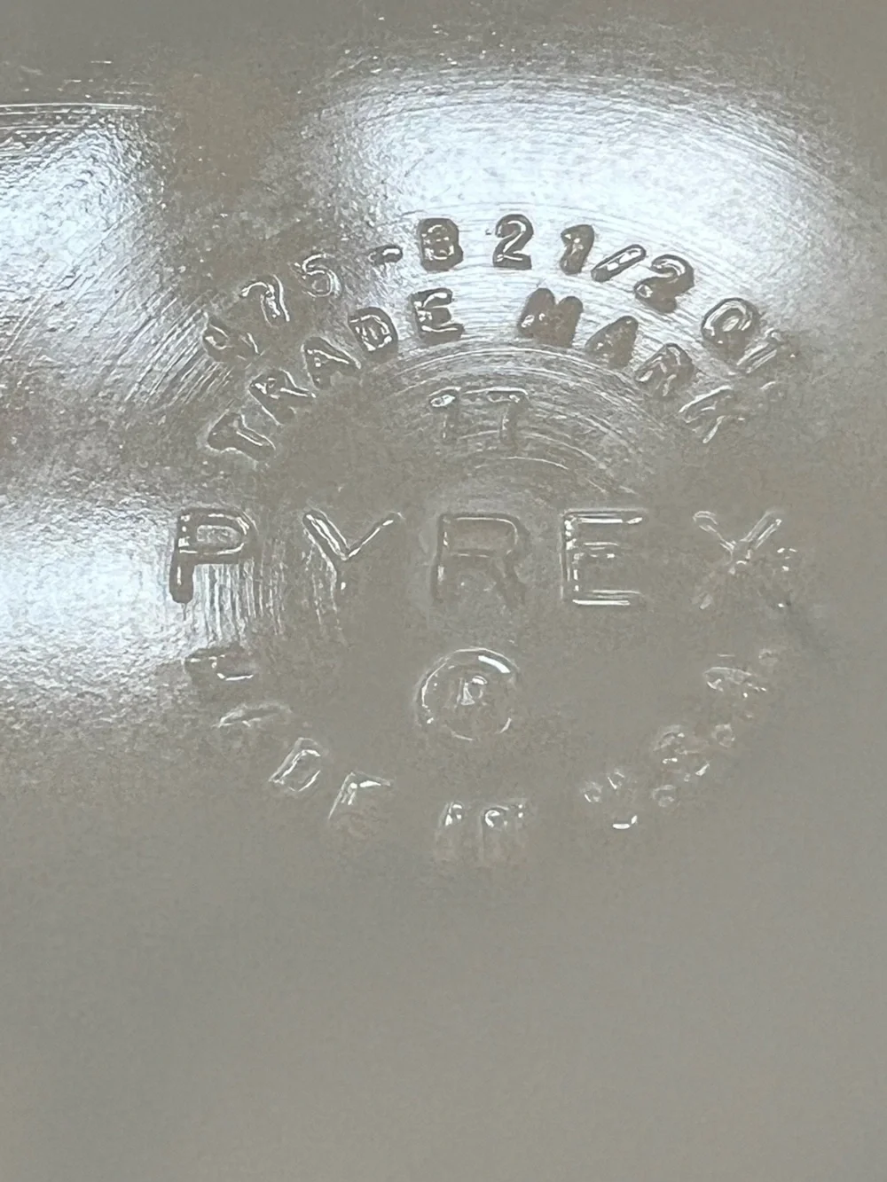 Vintage Pyrex Amish Butterprint Bowls
